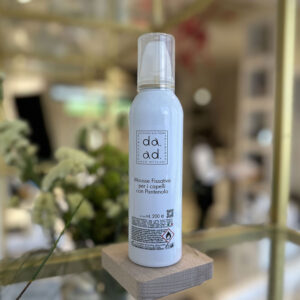 MOUSEE FISSATIVA PER CAPELLI